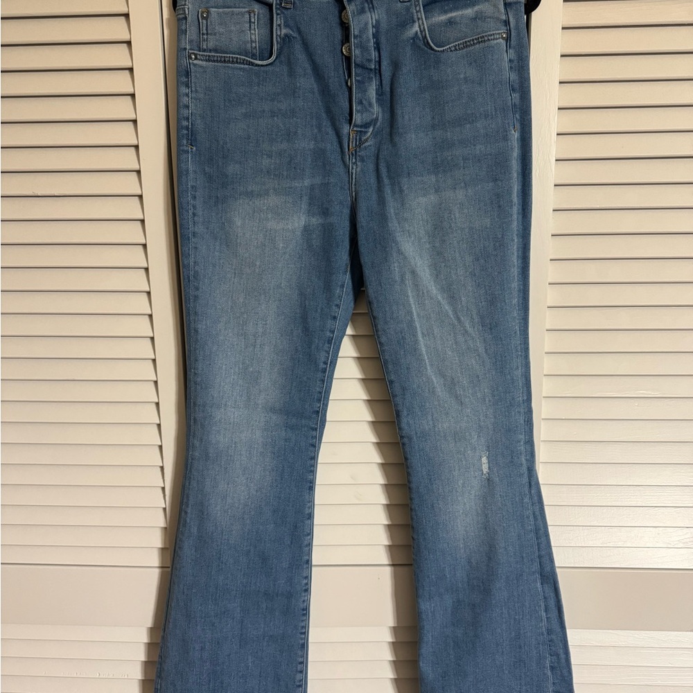 Pilcro Anthropologie Size 31 Button Fly Flare Jeans